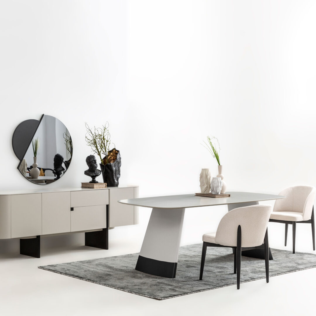 DELTA - Light Gray - Black